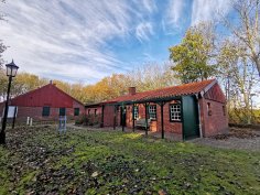 The picture shows the fisherman's house in the Argonnerwald